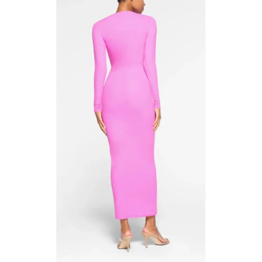 NWT SOLD OUT! SKIMS FITS EVERYBODY LONG SLEEVE MAXI DRESS NEON ORCHID SZ LARGE - Picture 3 of 7
